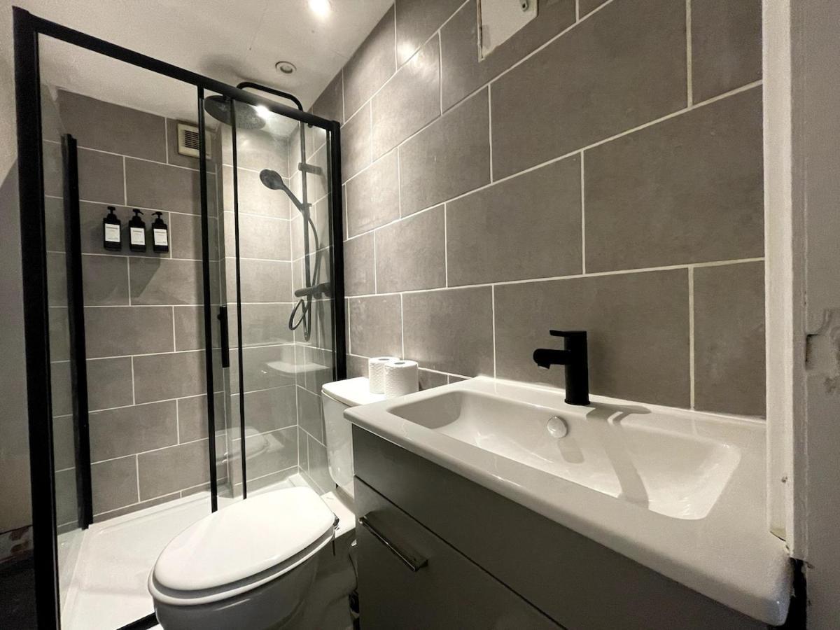 Wonderful 2 Bed Flat In Fulham Londra